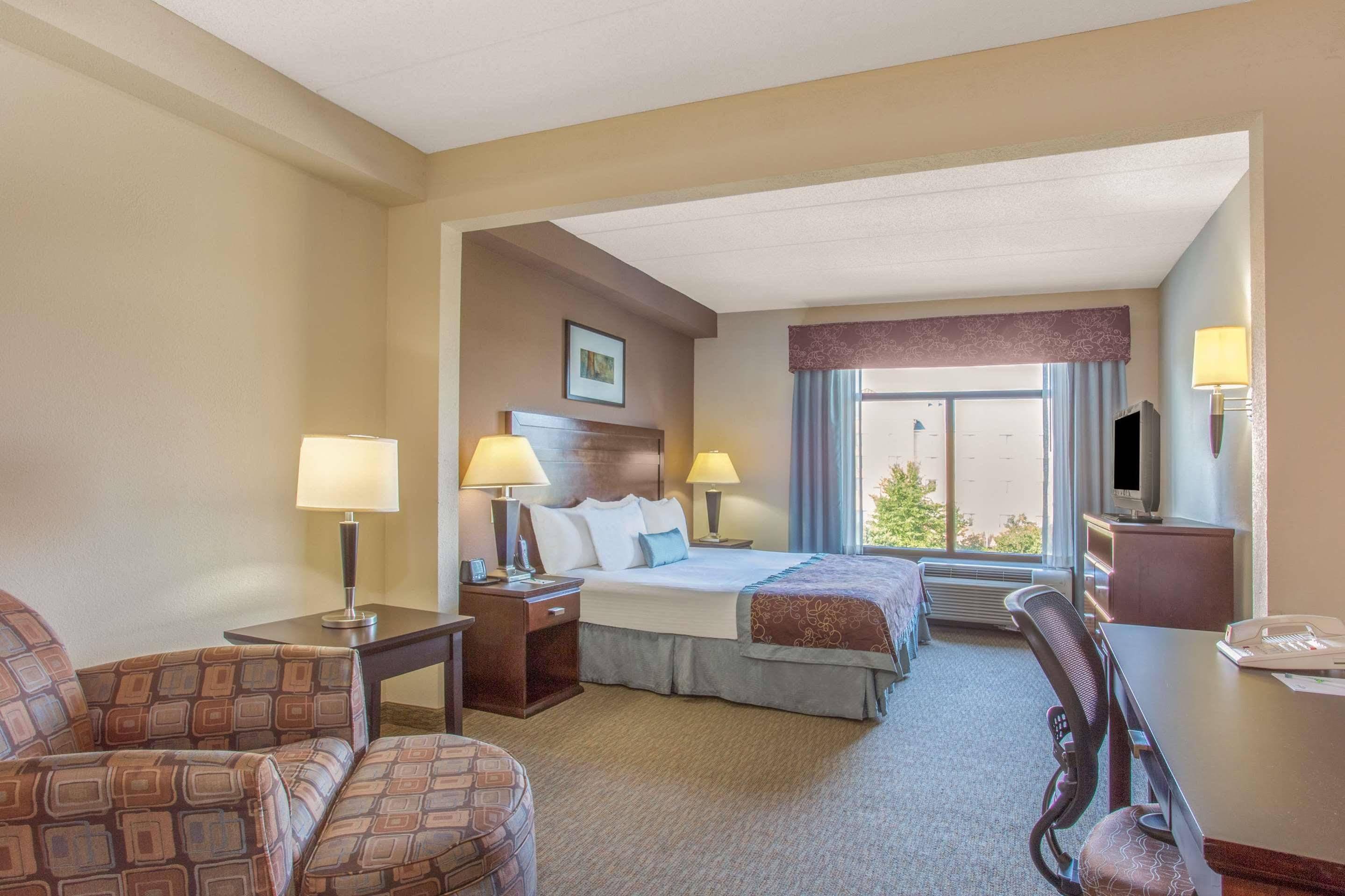Holiday Inn Fredericksburg - Conference Center By Ihg Zewnętrze zdjęcie