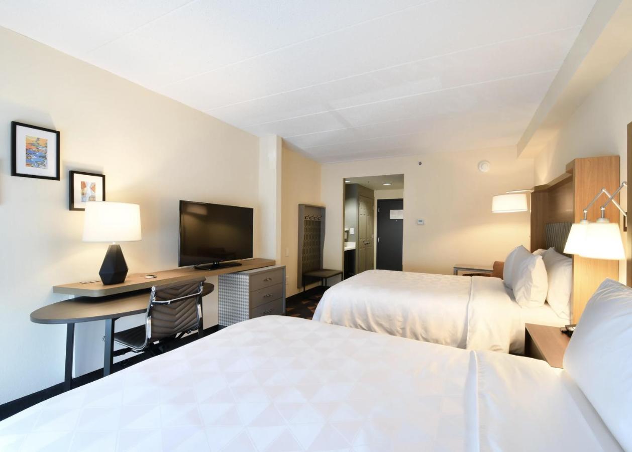Holiday Inn Fredericksburg - Conference Center By Ihg Zewnętrze zdjęcie