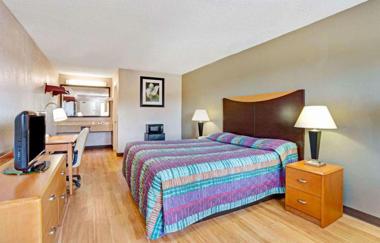 Holiday Inn Fredericksburg - Conference Center By Ihg Zewnętrze zdjęcie
